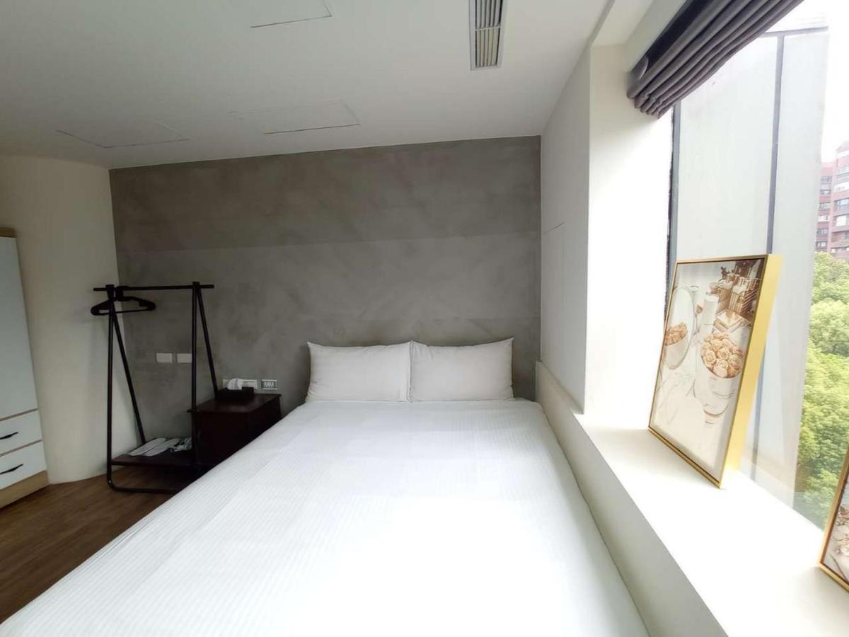 Meworld Hotel - Daan Đài Bắc Ngoại thất bức ảnh